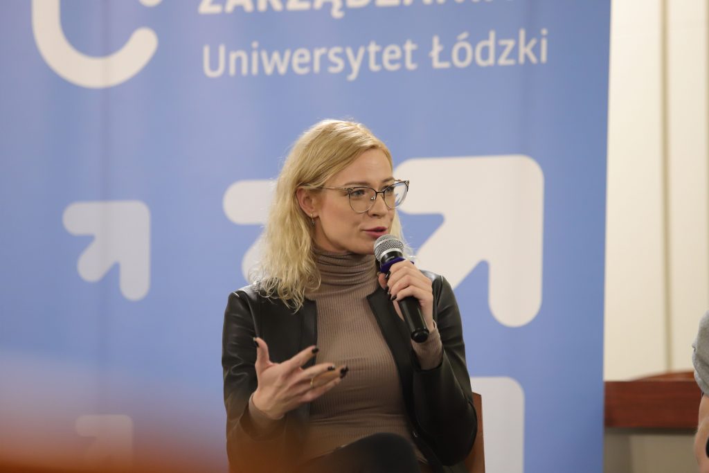 Marysia Witosławska Piotrowska Wydział Zrządzania Uniwersytet Łódzki Digital Festiwal 
